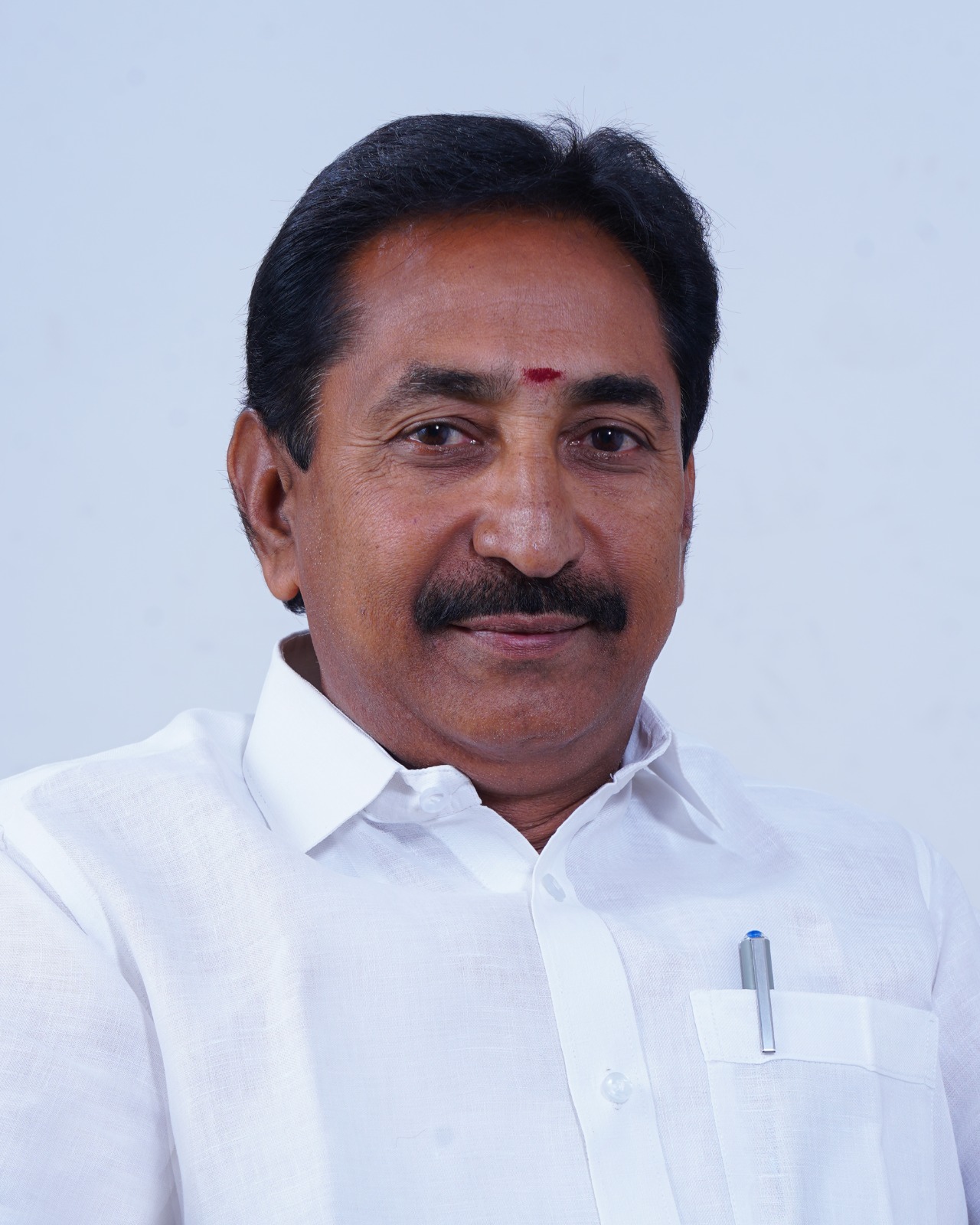 Lion. M.Kumar